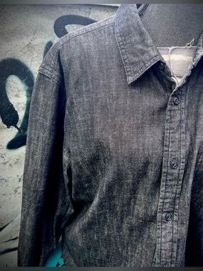 Black Denim Levi’s Button-Up Shirt